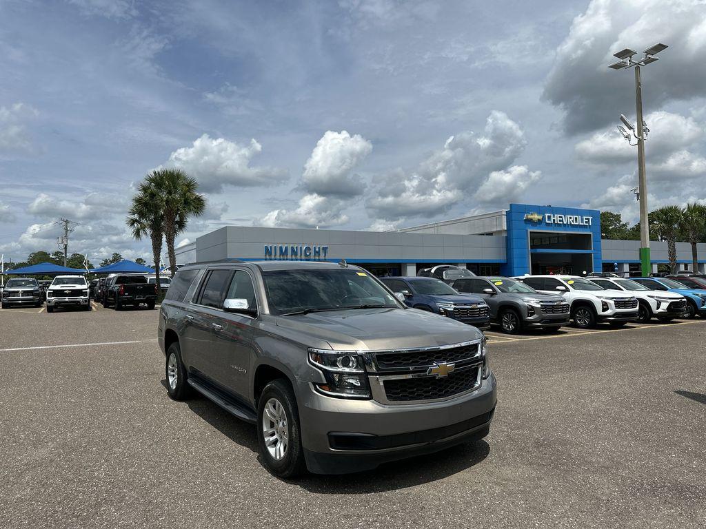 used 2018 Chevrolet Suburban car, priced at $22,295