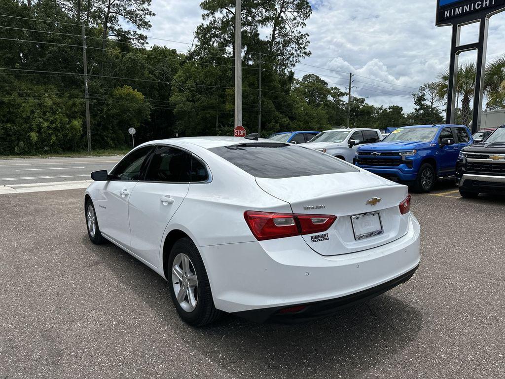 used 2024 Chevrolet Malibu car, priced at $25,555
