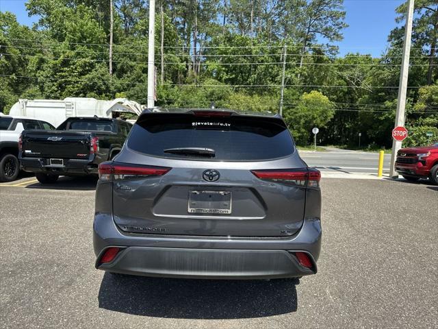 used 2023 Toyota Highlander car, priced at $35,788