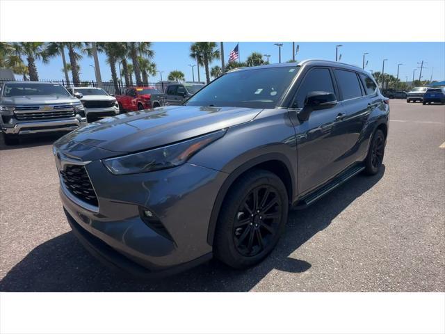 used 2023 Toyota Highlander car, priced at $35,788