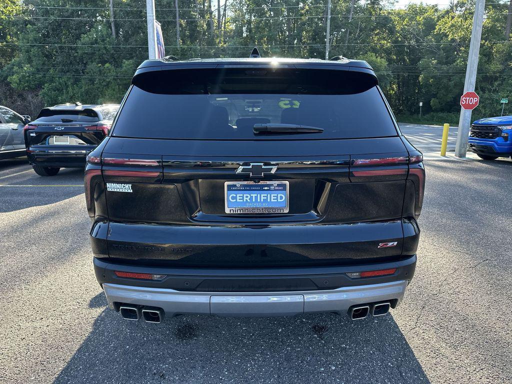 used 2025 Chevrolet Traverse car, priced at $49,925