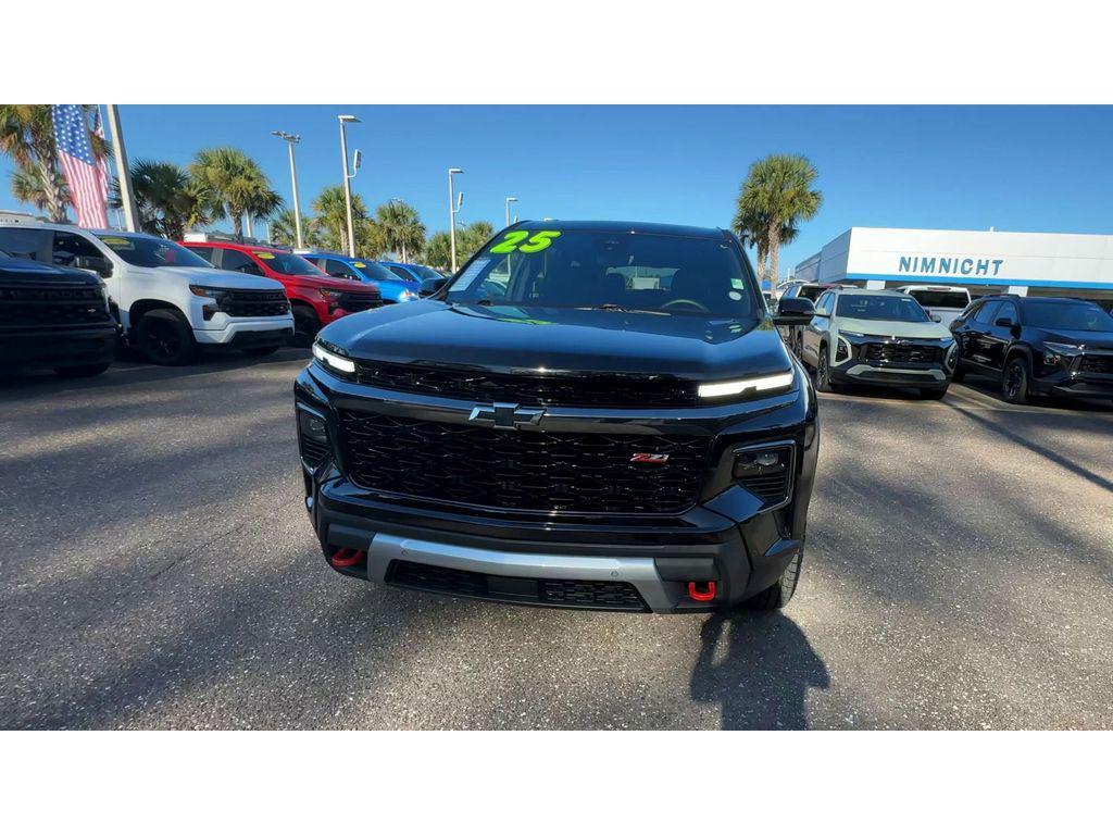 used 2025 Chevrolet Traverse car, priced at $49,925
