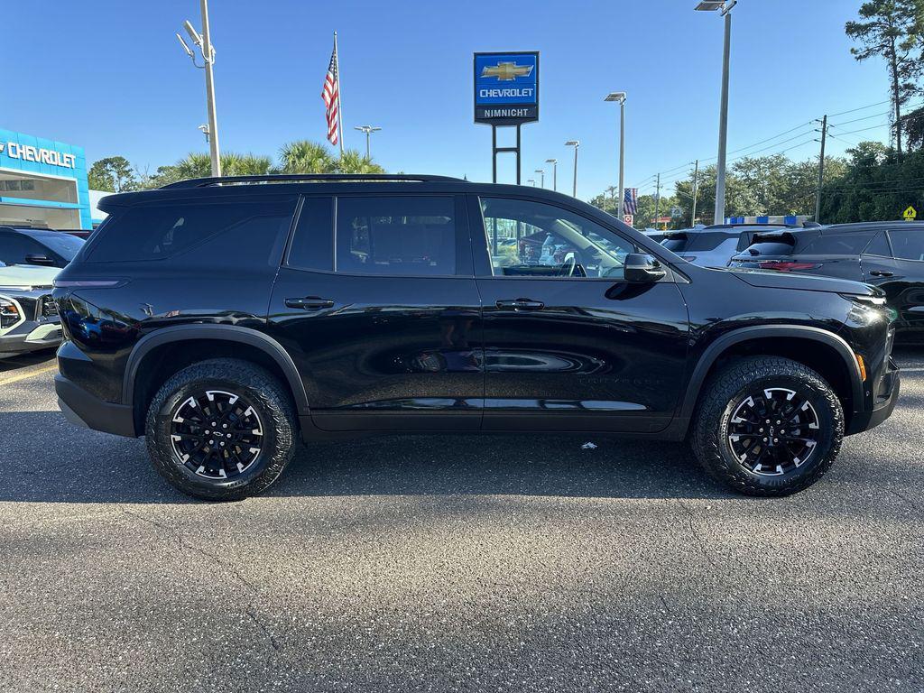 used 2025 Chevrolet Traverse car, priced at $49,925