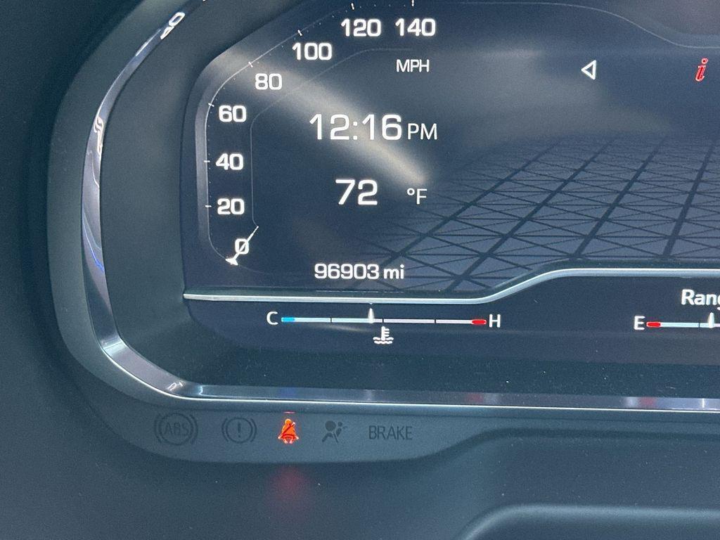 used 2022 GMC Yukon car, priced at $43,985