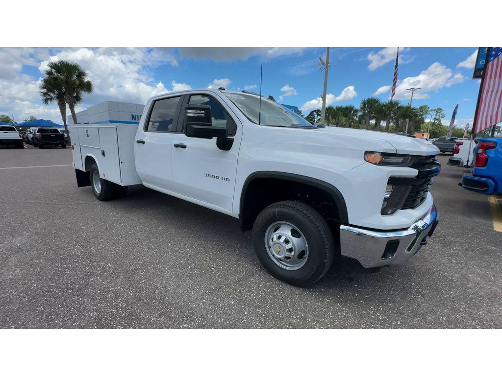 new 2025 Chevrolet Silverado 3500 car, priced at $78,272
