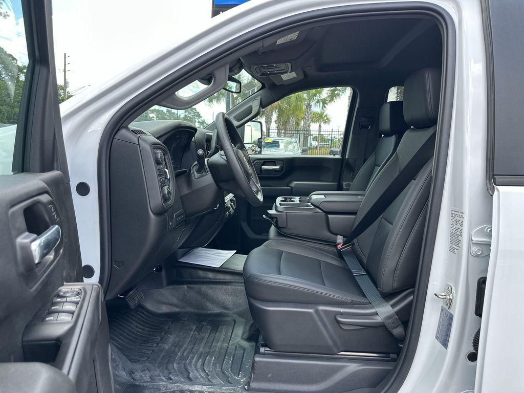 new 2025 Chevrolet Silverado 3500 car, priced at $78,272