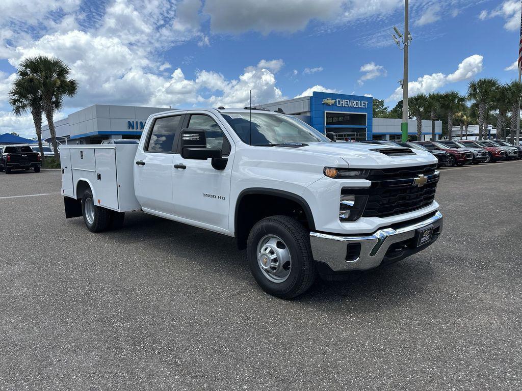 new 2025 Chevrolet Silverado 3500 car, priced at $78,272