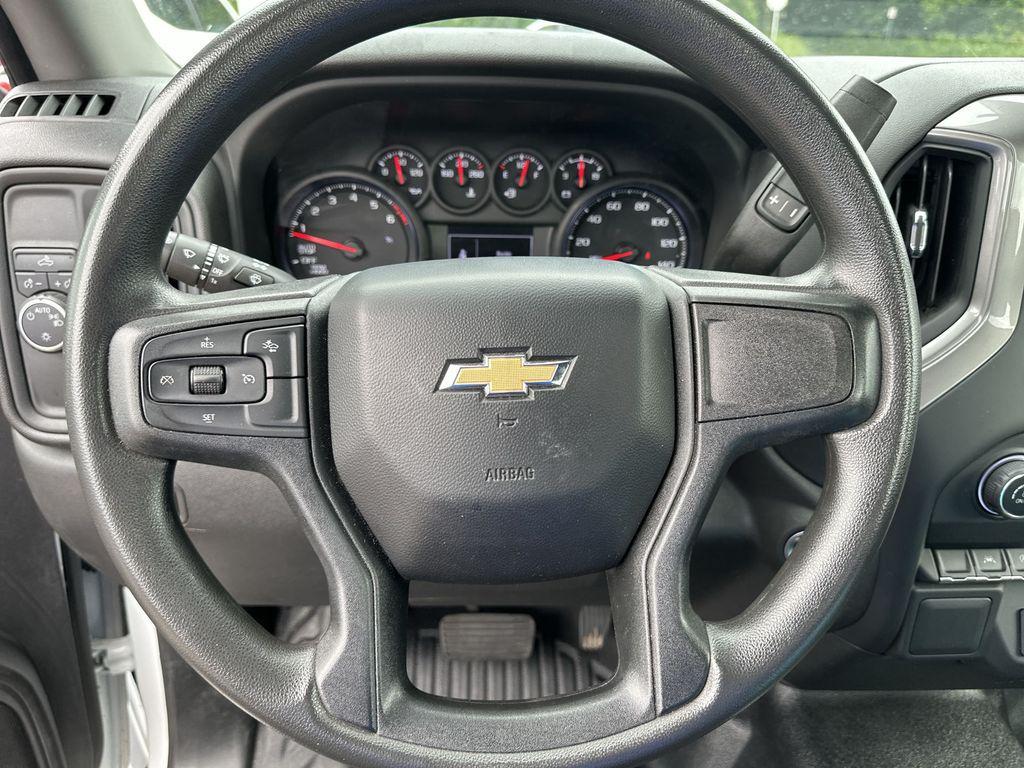 used 2024 Chevrolet Silverado 1500 car, priced at $29,874
