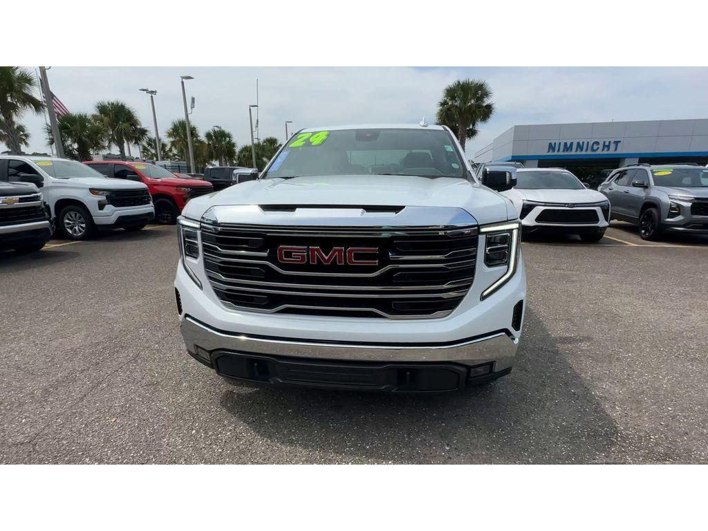 used 2024 GMC Sierra 1500 car, priced at $41,882