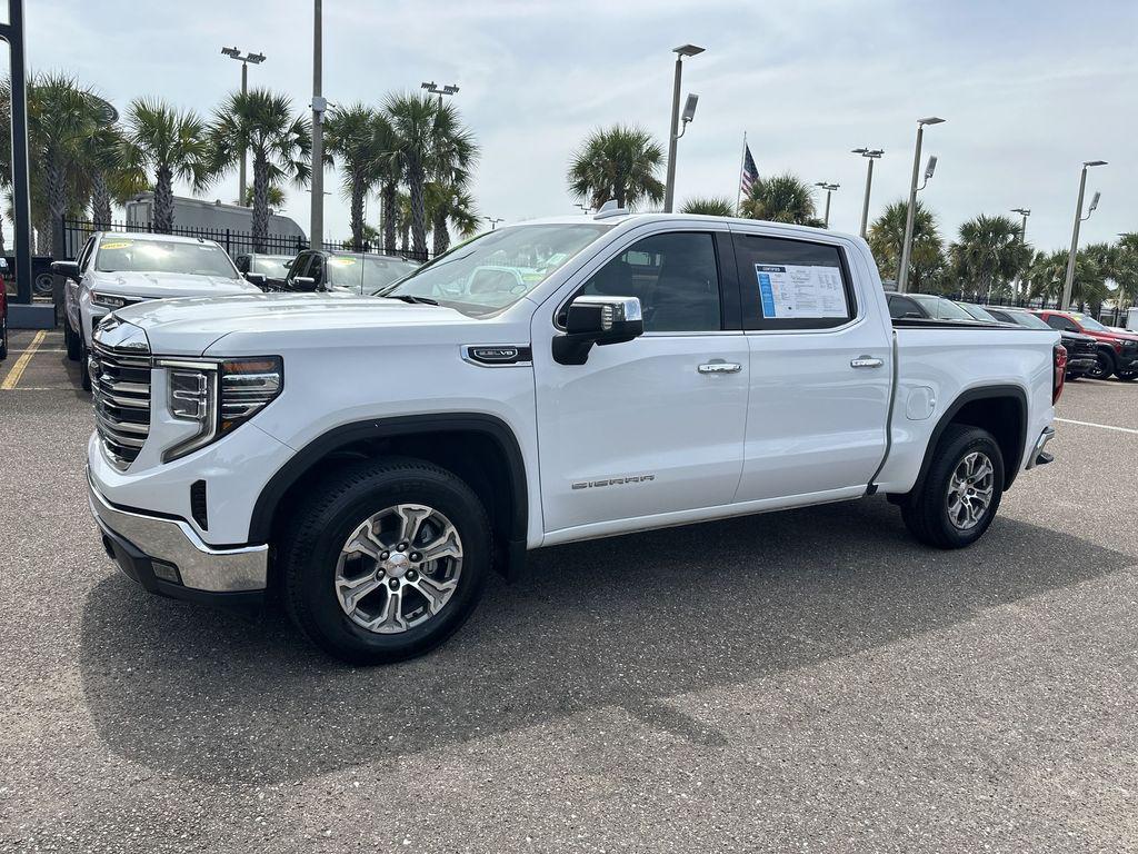 used 2024 GMC Sierra 1500 car, priced at $41,882