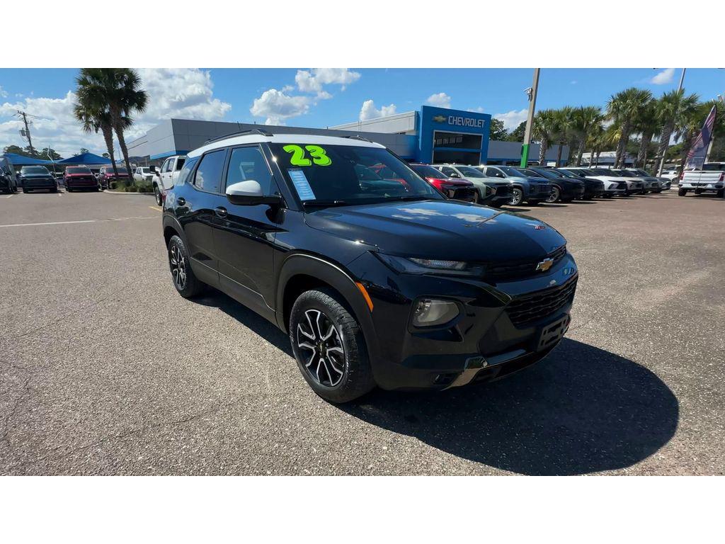 used 2023 Chevrolet TrailBlazer car, priced at $26,546
