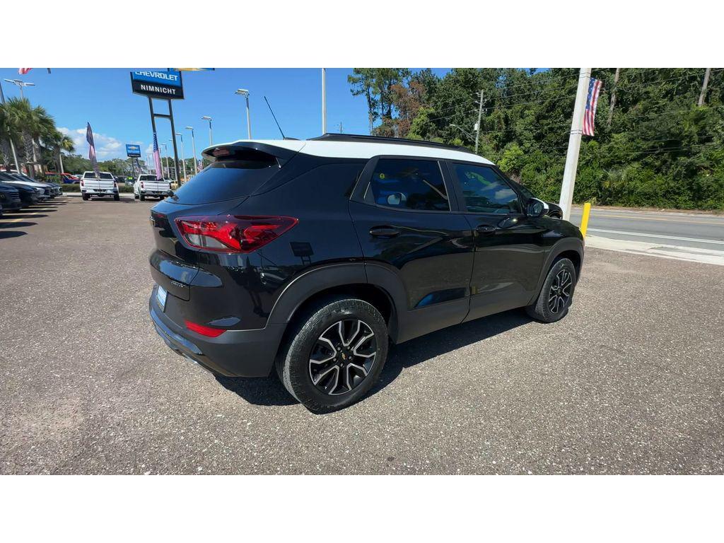 used 2023 Chevrolet TrailBlazer car, priced at $26,546