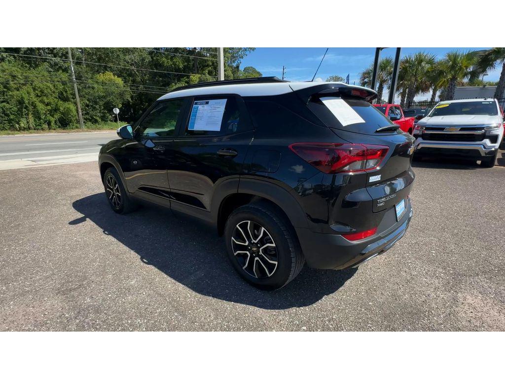 used 2023 Chevrolet TrailBlazer car, priced at $26,546