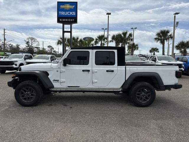 used 2020 Jeep Gladiator car, priced at $27,200