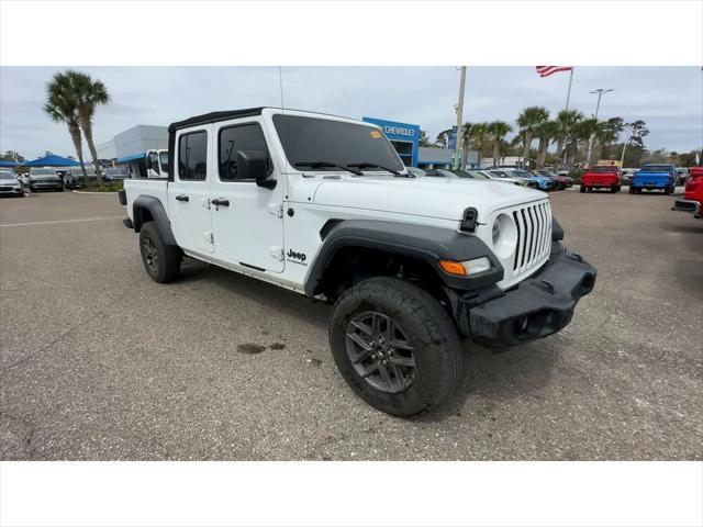 used 2020 Jeep Gladiator car, priced at $27,200