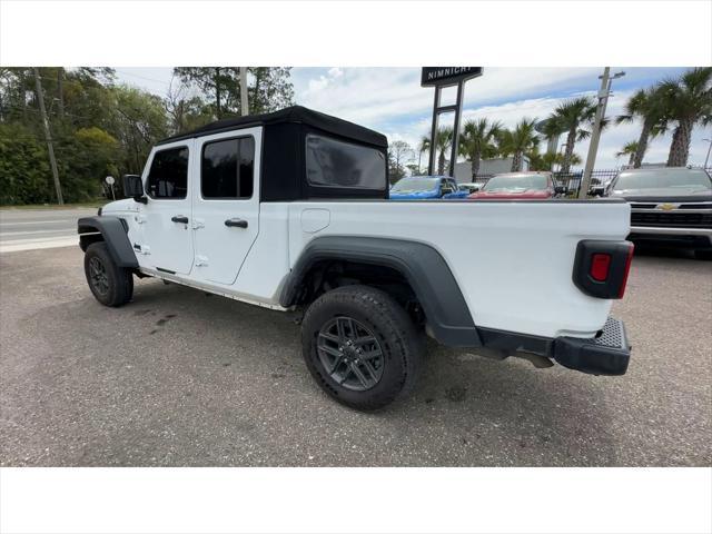 used 2020 Jeep Gladiator car, priced at $27,200