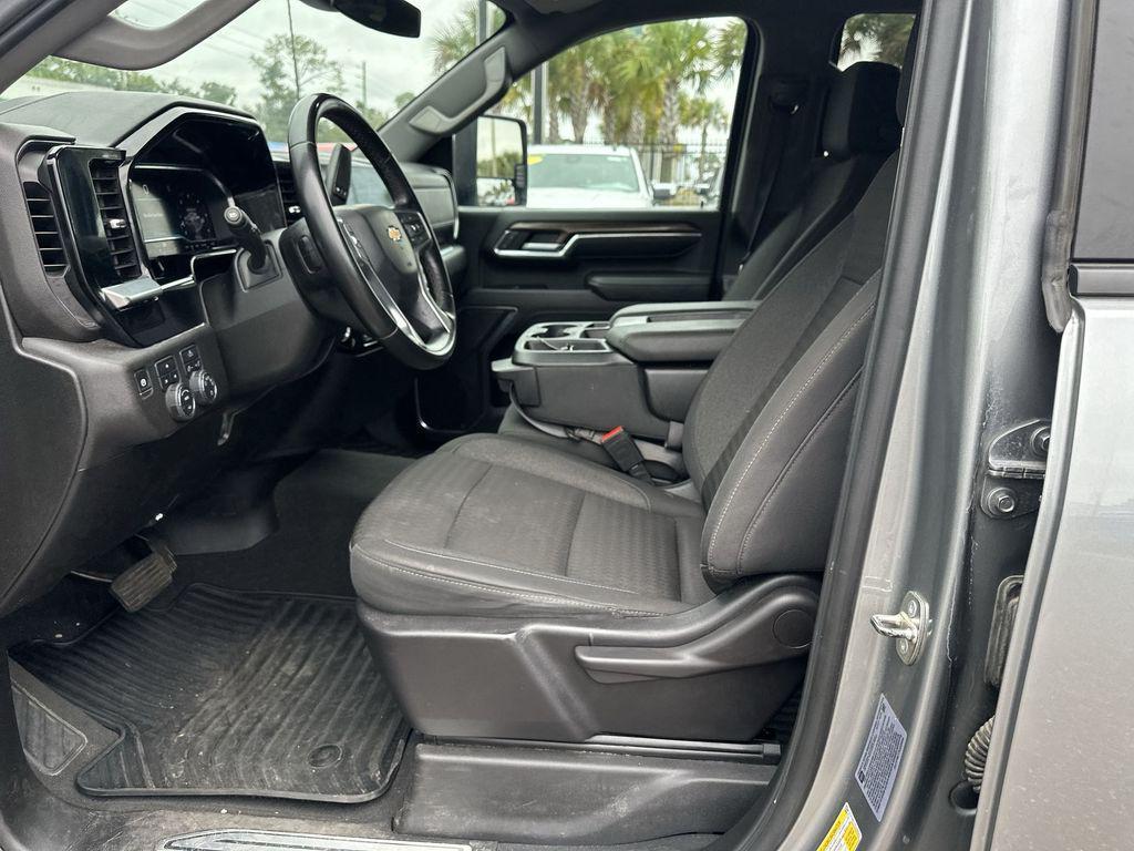 used 2024 Chevrolet Silverado 2500 car, priced at $59,874
