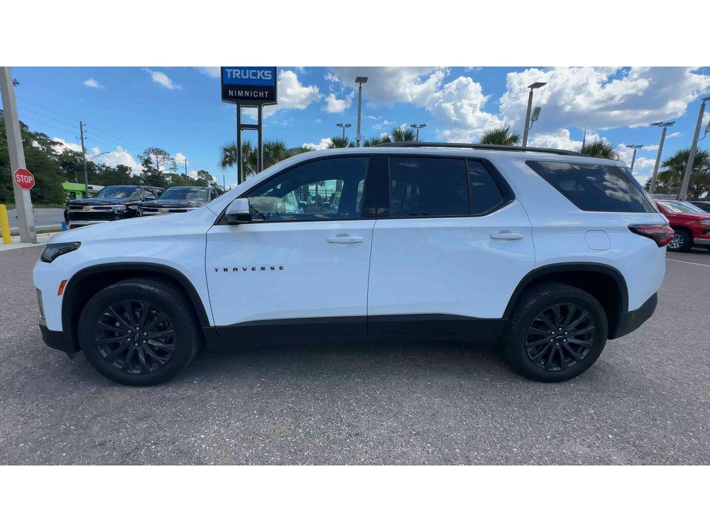 used 2022 Chevrolet Traverse car, priced at $29,625