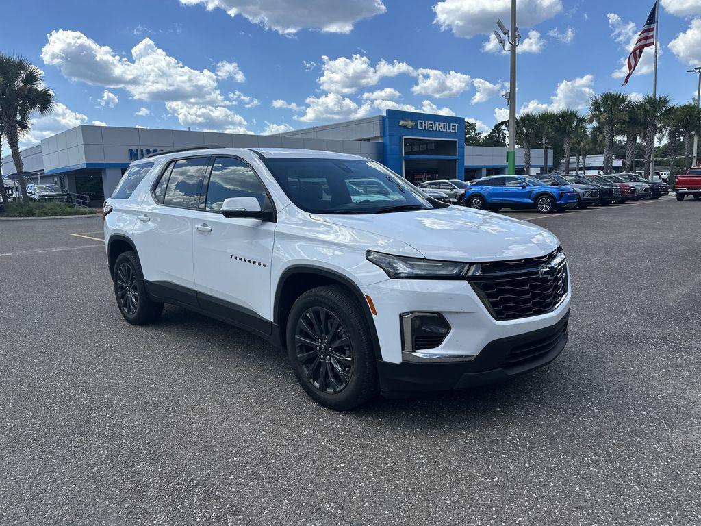 used 2022 Chevrolet Traverse car, priced at $29,625