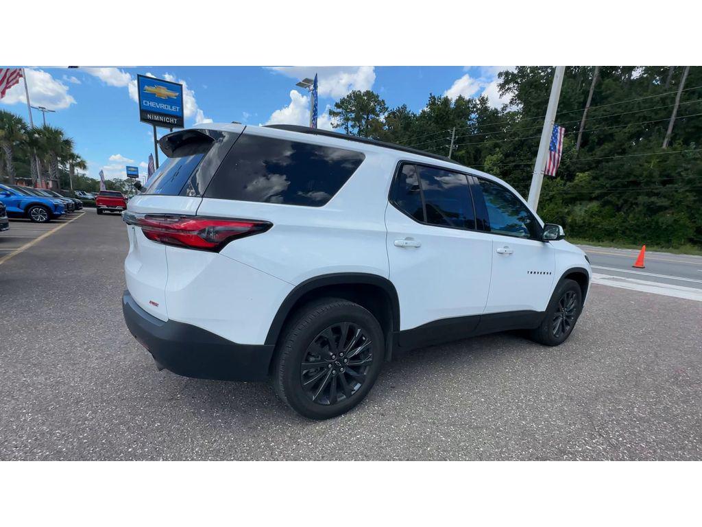 used 2022 Chevrolet Traverse car, priced at $29,625