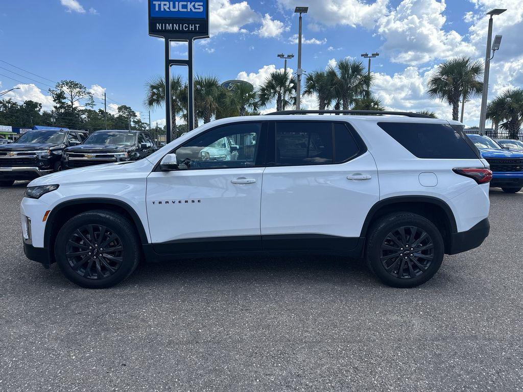 used 2022 Chevrolet Traverse car, priced at $29,625
