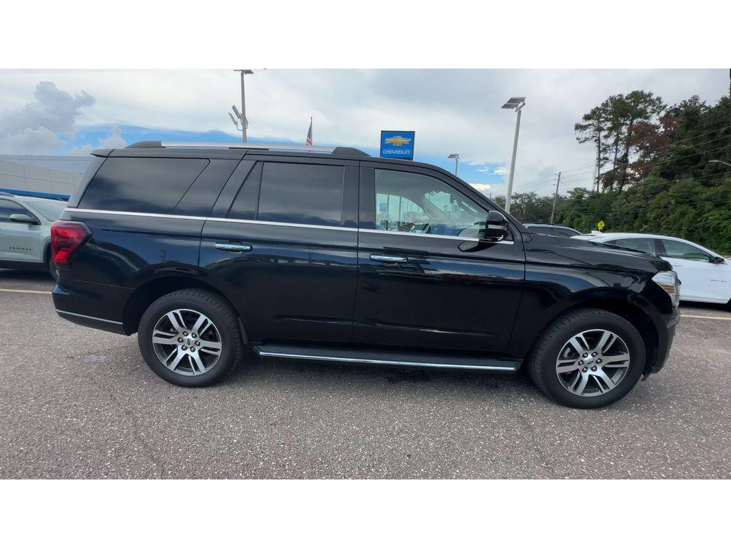 used 2023 Ford Expedition car, priced at $43,740