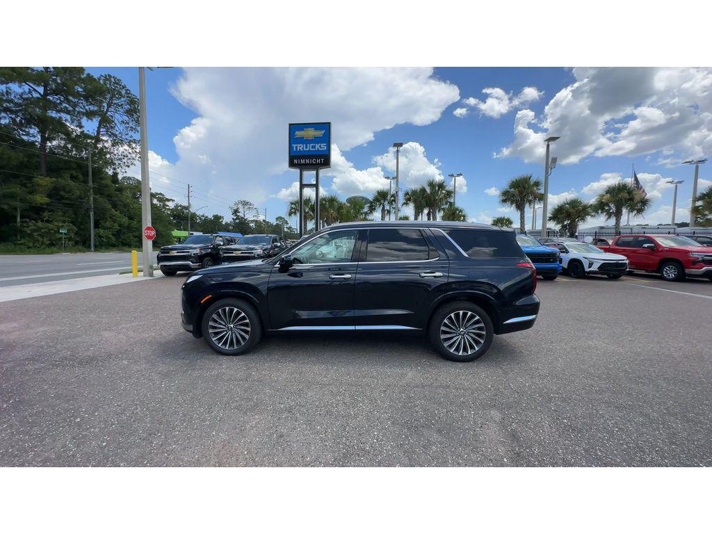 used 2024 Hyundai Palisade car, priced at $38,798