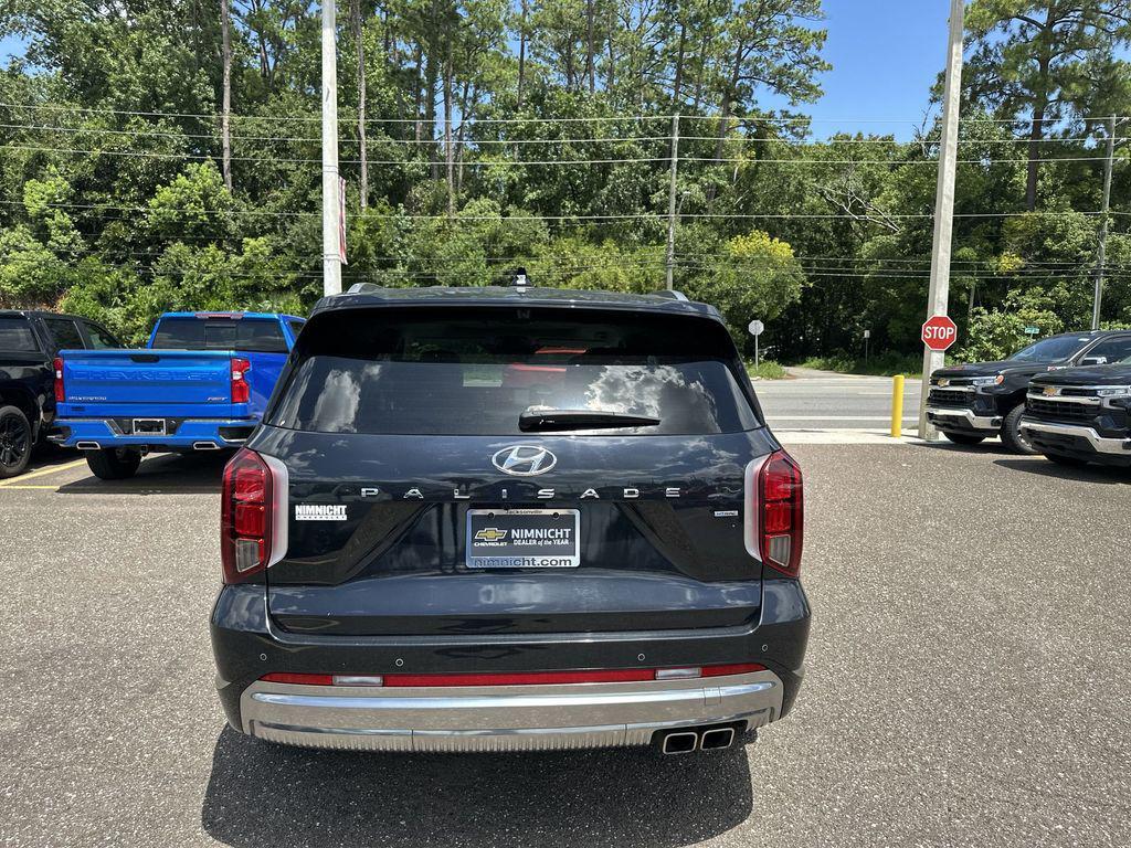 used 2024 Hyundai Palisade car, priced at $38,798