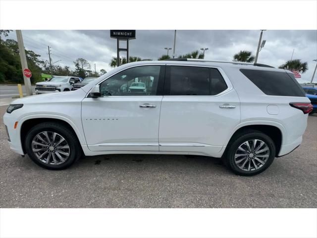 used 2023 Chevrolet Traverse car, priced at $39,855