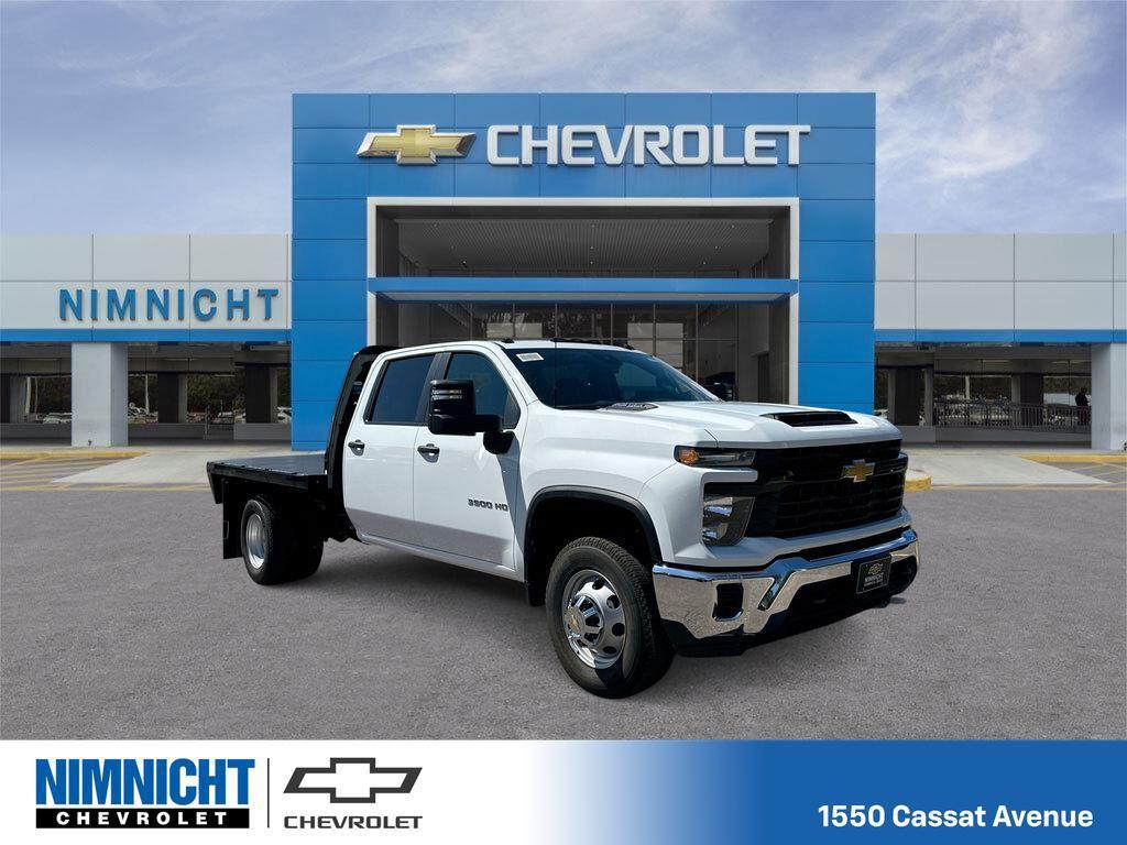 new 2025 Chevrolet Silverado 3500 car, priced at $60,713