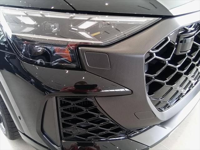 new 2025 Audi RS Q8 car, priced at $151,485