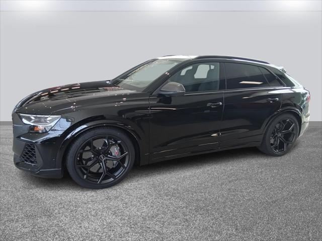new 2025 Audi RS Q8 car, priced at $151,485