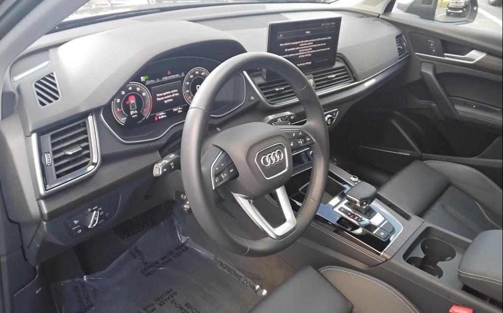used 2024 Audi Q5 car, priced at $36,999