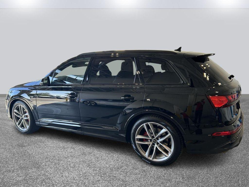 new 2026 Audi Q7 car, priced at $84,340