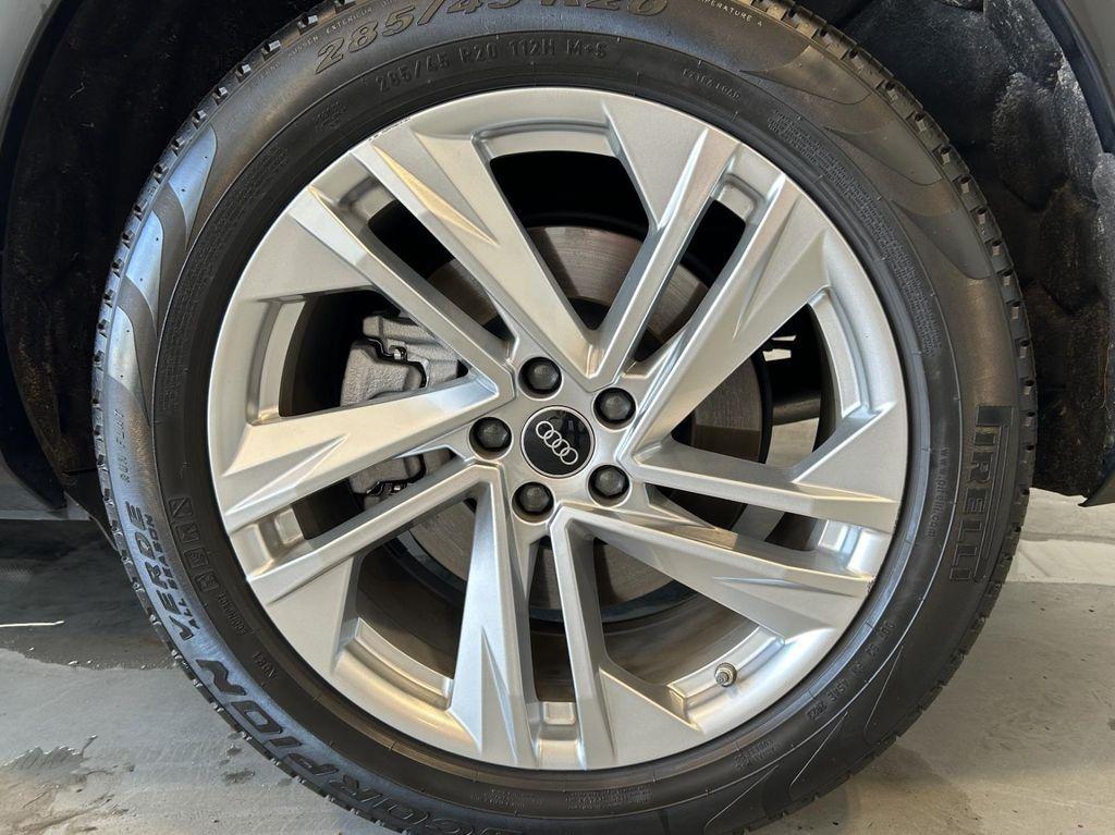 used 2023 Audi Q7 car, priced at $42,500