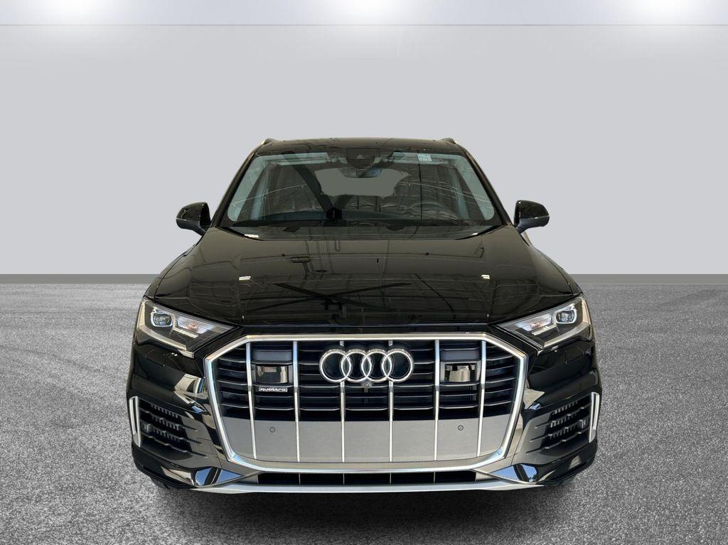 used 2023 Audi Q7 car, priced at $42,500