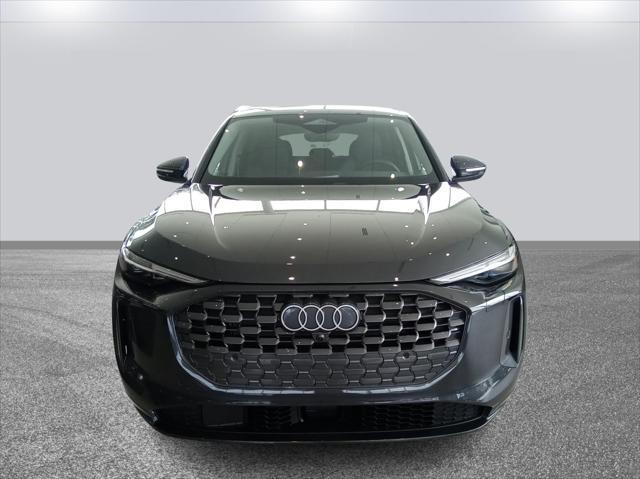new 2025 Audi Q5 car, priced at $61,300
