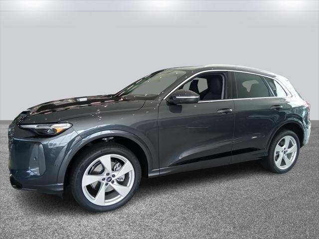 new 2025 Audi Q5 car, priced at $61,300