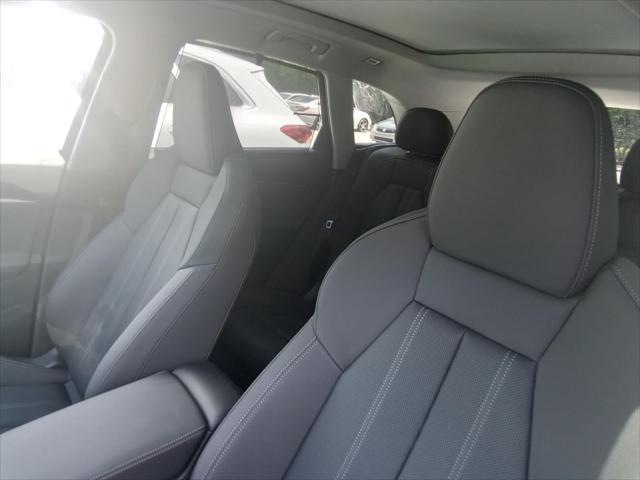 new 2025 Audi Q5 car, priced at $64,250