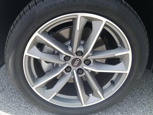 used 2025 Audi Q3 car, priced at $39,500