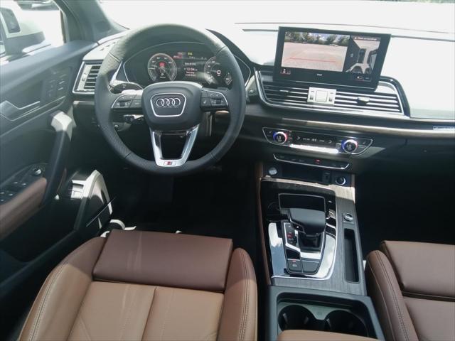new 2025 Audi Q5 car, priced at $69,385