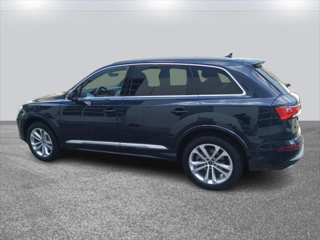 new 2025 Audi Q7 car, priced at $65,600