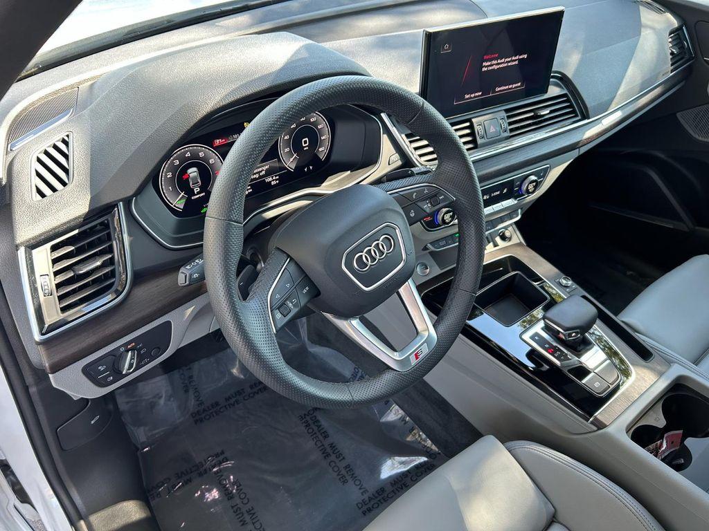 used 2024 Audi Q5 e car, priced at $45,999