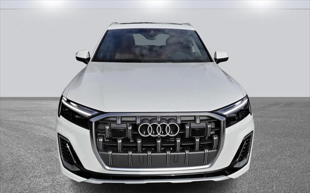 new 2025 Audi Q7 car, priced at $75,755