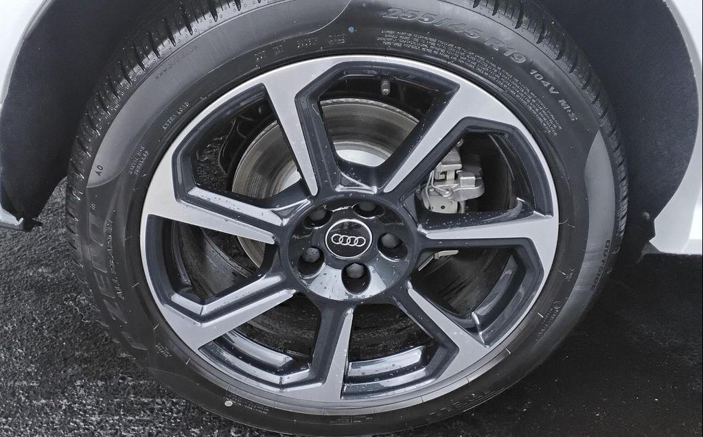 new 2025 Audi Q3 car, priced at $47,200