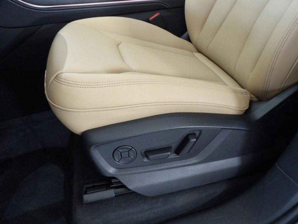 new 2025 Audi Q7 car, priced at $77,080