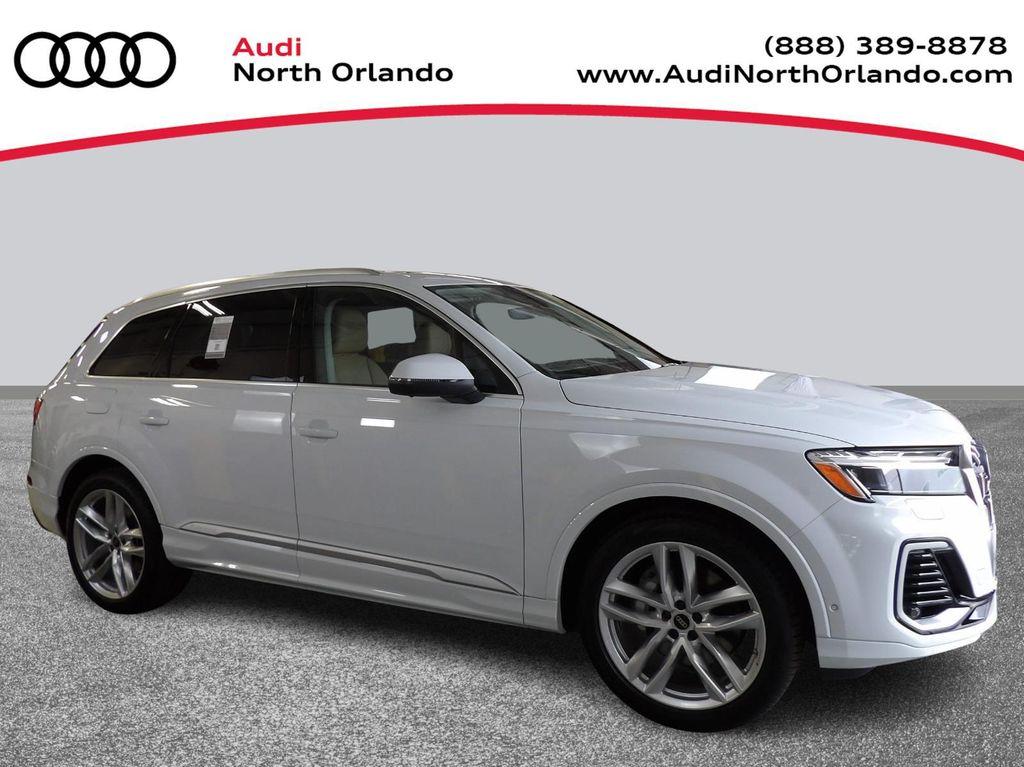 new 2025 Audi Q7 car, priced at $77,080