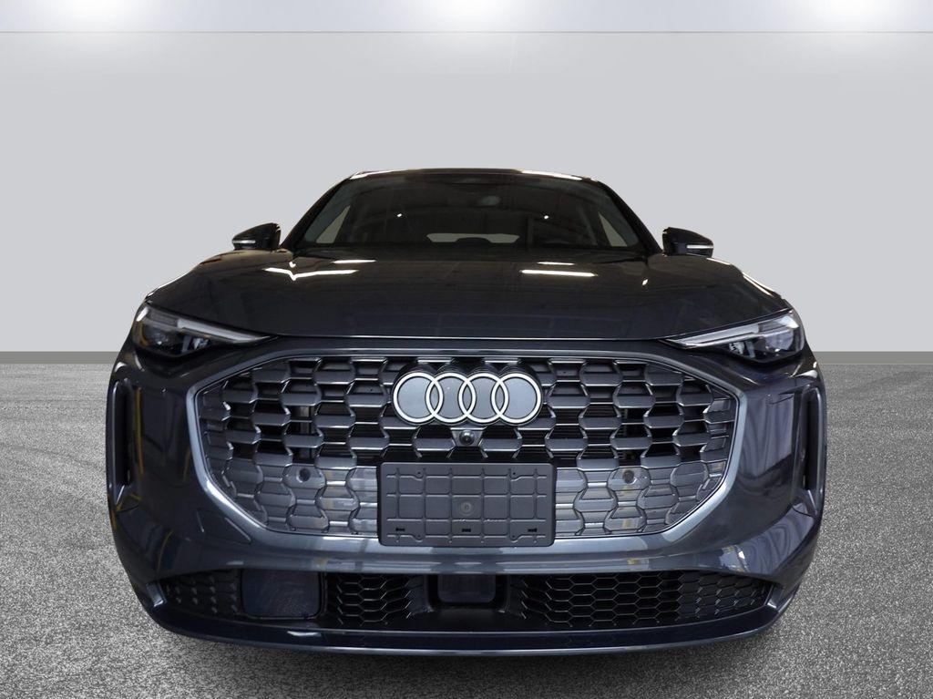new 2025 Audi Q5 car, priced at $61,950
