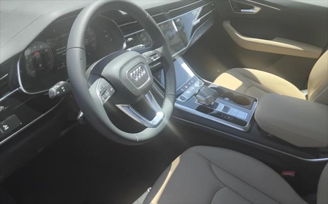new 2025 Audi Q7 car, priced at $76,205