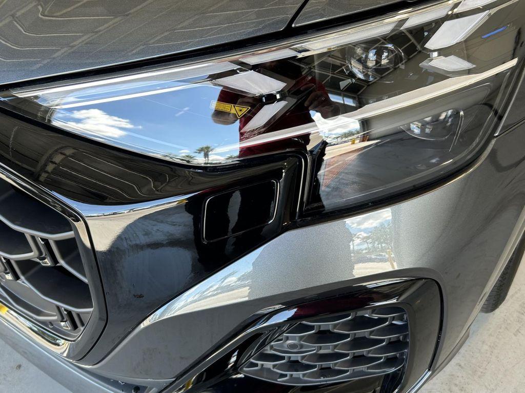 new 2026 Audi SQ8 car, priced at $117,405